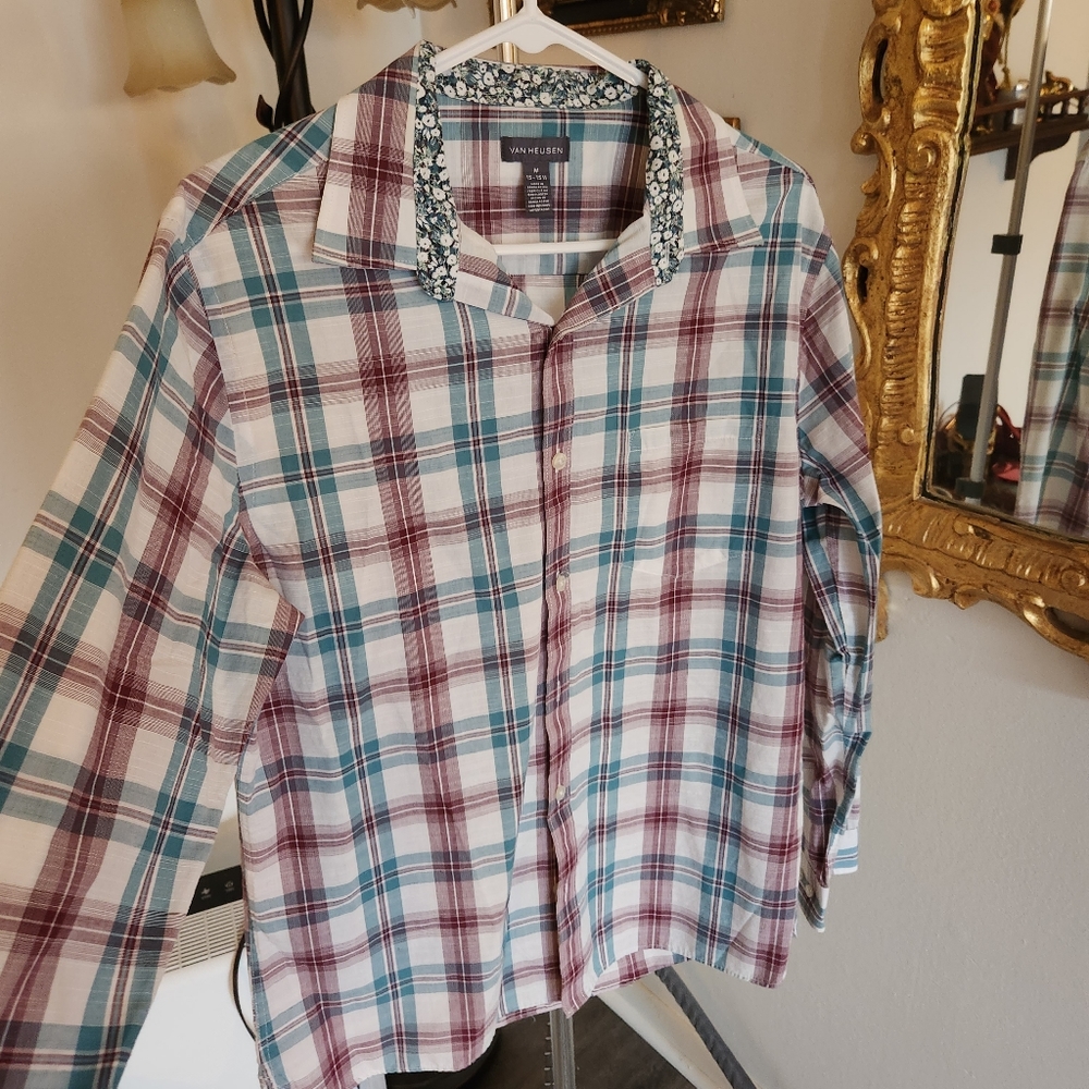 Van Heusen shirt